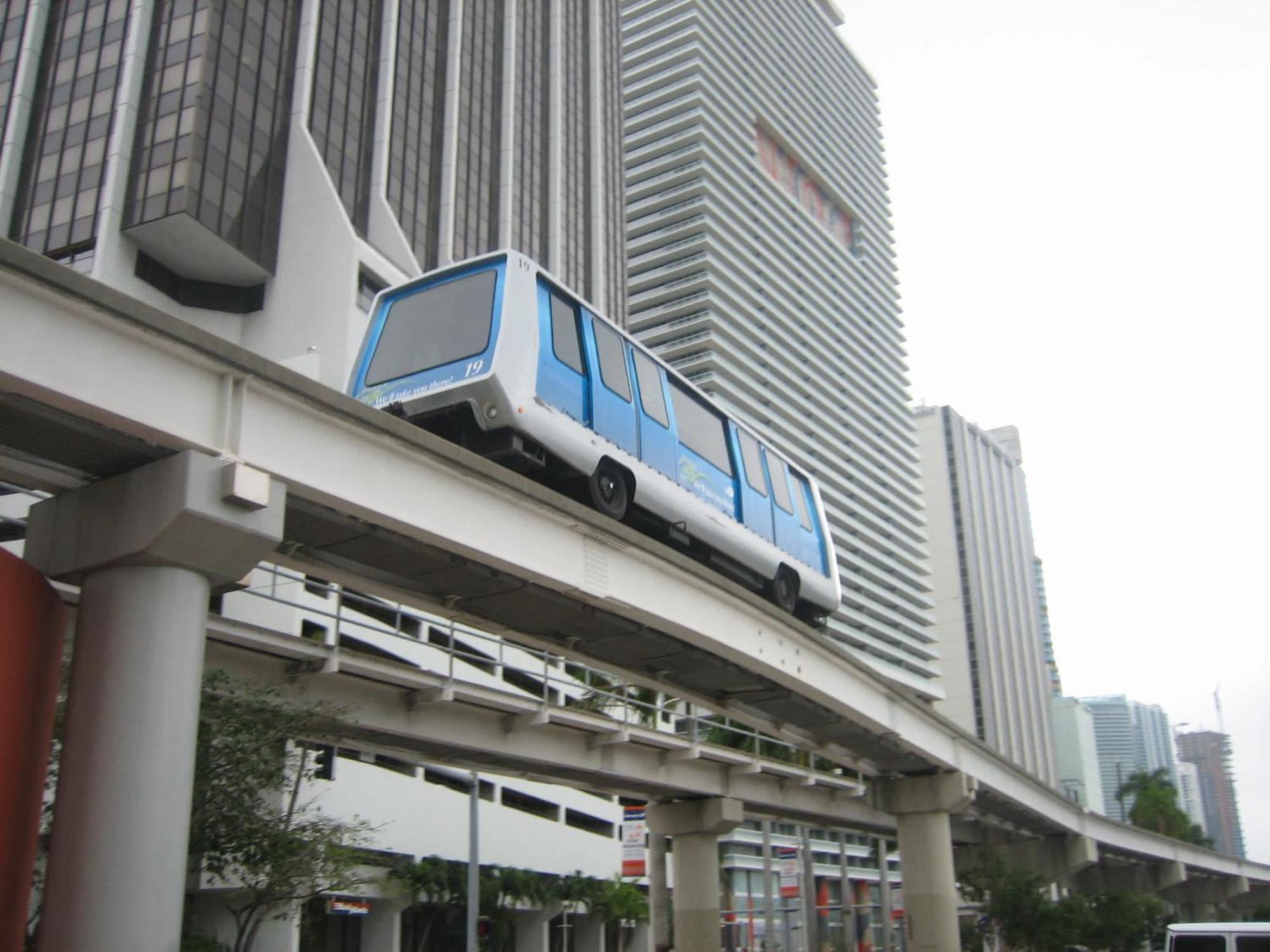 Mvr - Live The Icon Brickell Dream Miami
