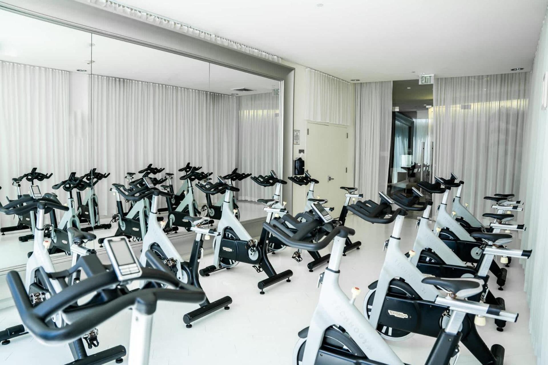Mvr - Live The Icon Brickell Dream Miami