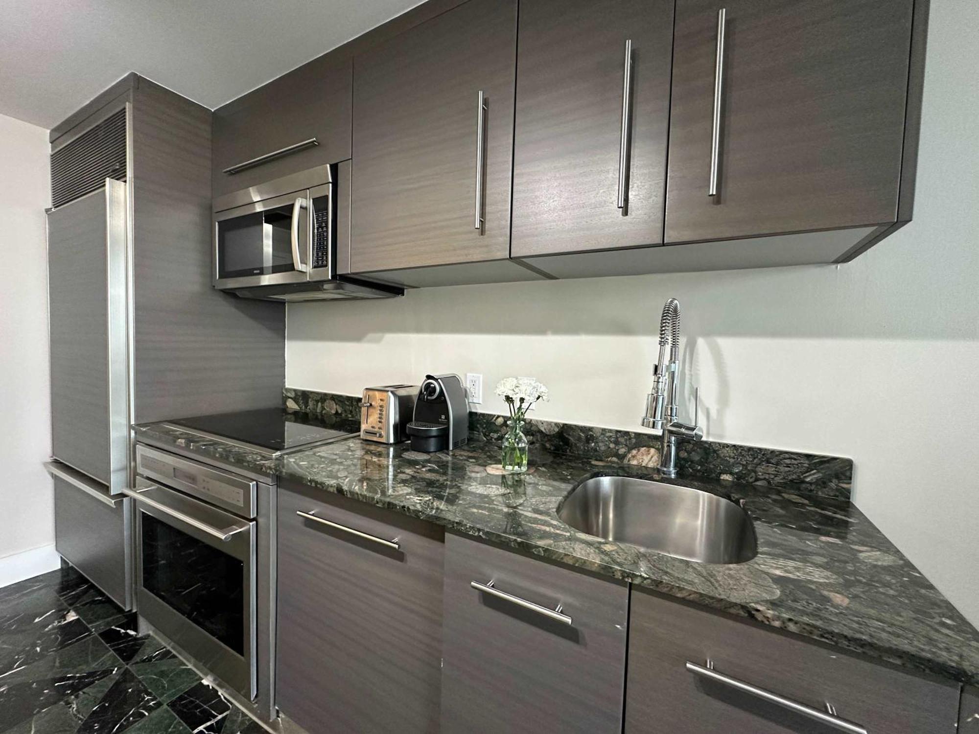 Mvr - Live The Icon Brickell Dream * Miami